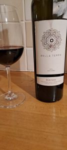 Pondview Estate, Bella Terra Meritage, 2016, Ontario, Canada 2 Pondview Estate, Bella Terra Meritage, 2016, Ontario, Canada